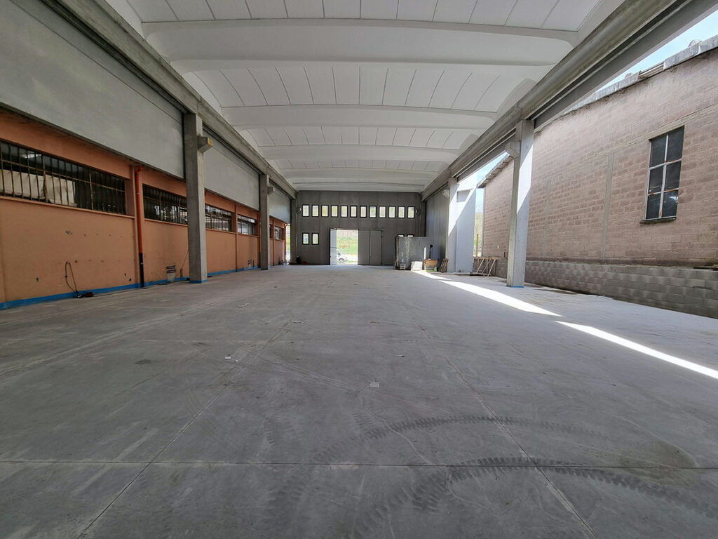 Fabbricato Industriale a Poggibonsi - Studio Tecnico Geometra Paolo Parrini